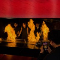 臨場感あふれる鉄板焼きで、大切な記念日、誕生日に特化した、五感で味わう没入型コース料理　「ロイスター中洲店」10月1日完全予約制レストランとしてリニューアルオープン