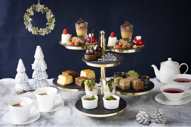 ピエール マルコリーニのオリジナルクーベルチュールを使用した「Christmas Afternoon Tea」を提供
