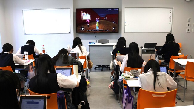 仮想空間「メタバース」上で、未来の自分のために“今”できるセルフケアを学習ー都内高校で「探究授業」を2日間実施