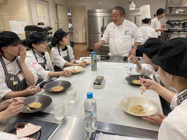 三幸学園とイタリア大使館貿易促進部が連携　6都市のスイーツ＆カフェ専門学校でイタリア料理特別講座を実施