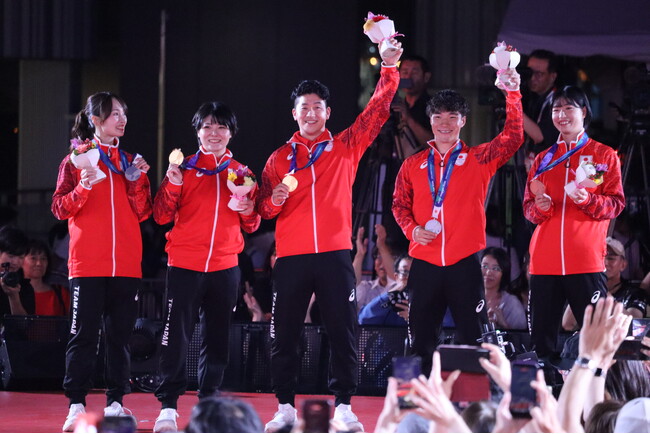 ≪第20回アジア競技大会≫雷神JAPAN、4個のメダルを獲得――西山走・尾野真歩が男女個人形で金、小崎友碁が銀、嶋田さららが銅