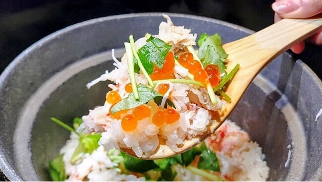 【奥湯河原温泉 海石榴】冬の旬を愉しむ特別美食プランを販売～アンコウ鍋と蟹・クエ・いくらの炊き込みご飯で味わう冬の贅～