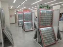 ショーケースでは特価品を販売 ショーケースでは特価品を販売