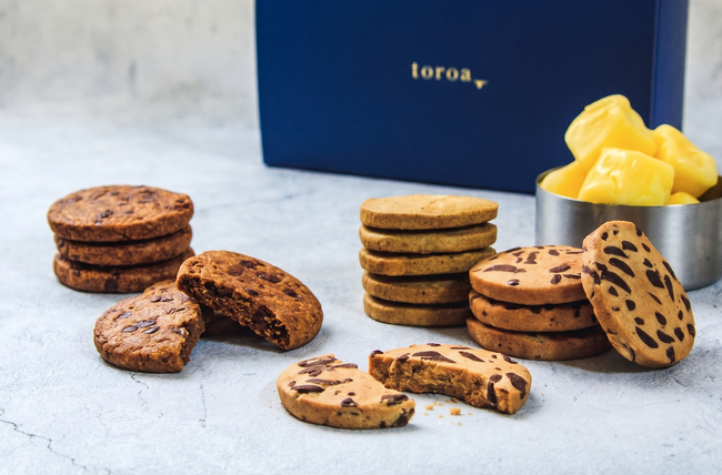 ベストお取り寄せ大賞殿堂入りブランド「toroa」から、チョコ好きに贈る至福のひと時。「チョコだらけクッキーギフトBOX」が新発売