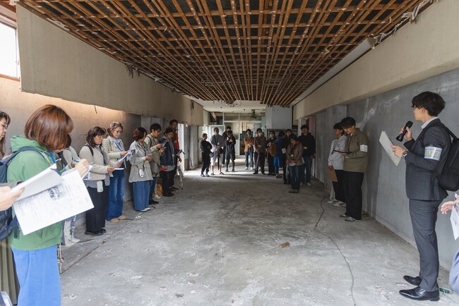 「この空き店舗なら、何ができる?」山梨・韮崎の商店街を歩き、“次の商売”を考える空き店舗ツアー