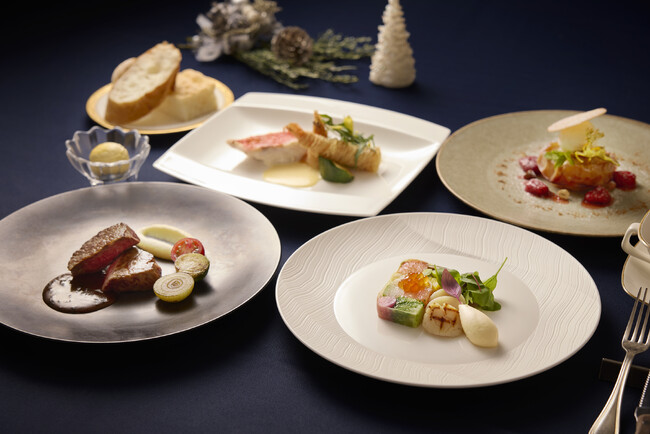Dining Restaurant「BAY GRILL」By Yokohama Royal Park Hotel Christmasランチ＆ディナー2026