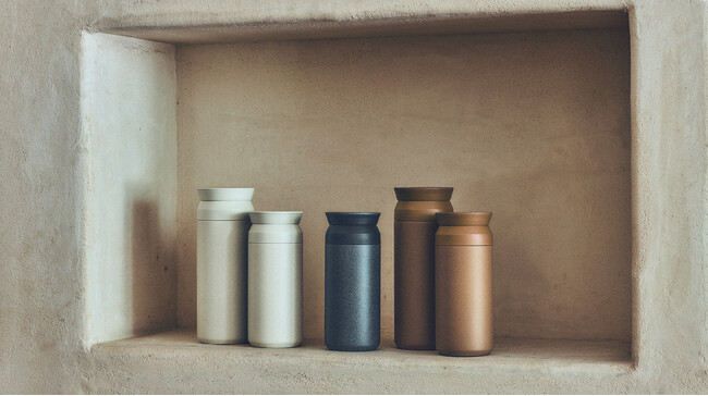 10 年目を迎えるKINTO のシグネチャーアイテム TRAVEL TUMBLER より数量限定カラーを発売