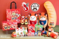 ロングセラーで大人気のお菓子「かっぱえびせん」と「忠犬もちしば」のコラボレーショングッズが2026年10月上旬から登場！