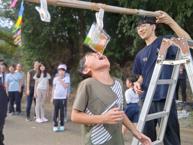 昭和レトロな温泉銭湯 玉川温泉で10月12日「スポーツの日」に、綱引きや玉入れ、パン食い競争など「昭和レトロな大運動会」を開催します。