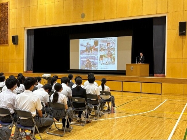 【東京都港区】横田めぐみさんの弟・横田拓也氏が港南中学校で講演　拉致問題を次世代へ伝える