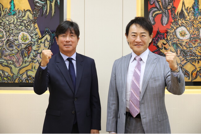 プロゴルファー・深堀圭一郎氏がベガスベガスの事業アドバイザーに就任。