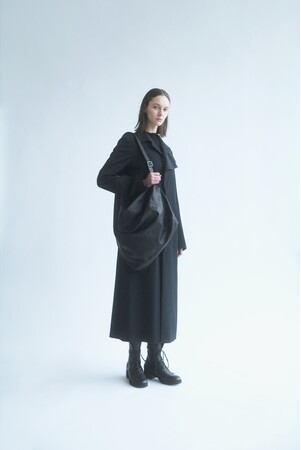 discord Yohji Yamamoto、定番バッグ「TULIPS」「PUFF」シリーズから新型が10月16日(金)より展開開始