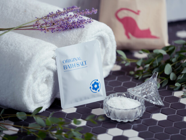 【MiYO ORGANIC×ホテルインディゴ長崎グラバーストリート】128年の歴史と長崎を代表する椿を未来へ。椿の未利用資源を活用したオリジナルアップサイクルバスソルトを共同開発