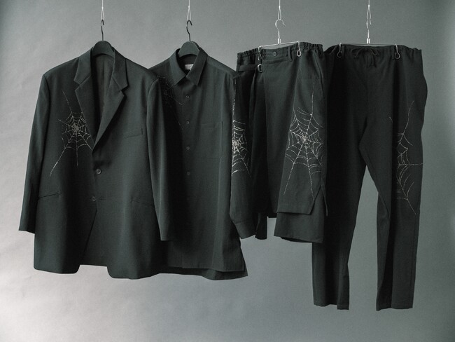 Yohji Yamamoto POUR HOMME、蜘蛛の巣柄の抜染シリーズを藤崎本店POP-UP STOREにて10月22日（木）より展開