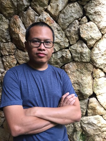 現代インドネシア文学を代表する作家 エカ・クルニアワン氏が来日!