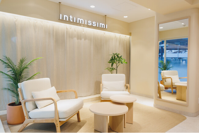 Intimissimiの主要店舗「渋谷宮益店」がリニューアルオープン 。ブランドの新しい世界観を体現する空間へ