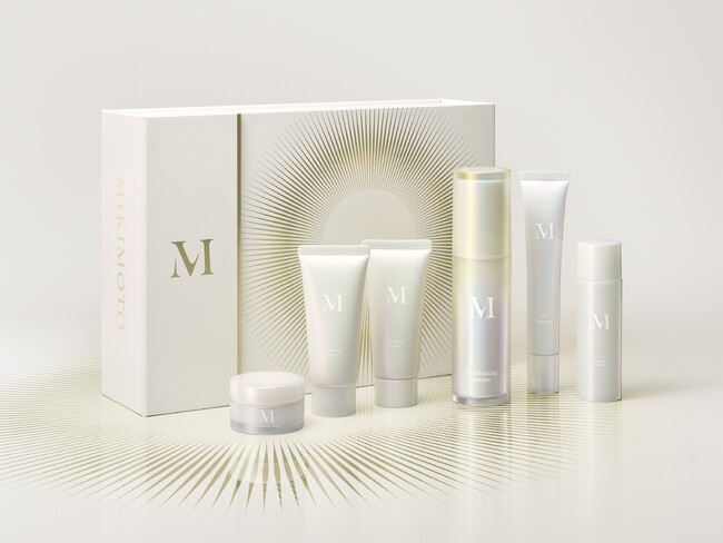 【先行予約開始】MIKIMOTO BEAUTY 初のホリデー限定コフレ「ミキモト ホリデー プレミアム コフレ」11月1日発売