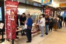 青森駅での店頭販売 青森駅での店頭販売