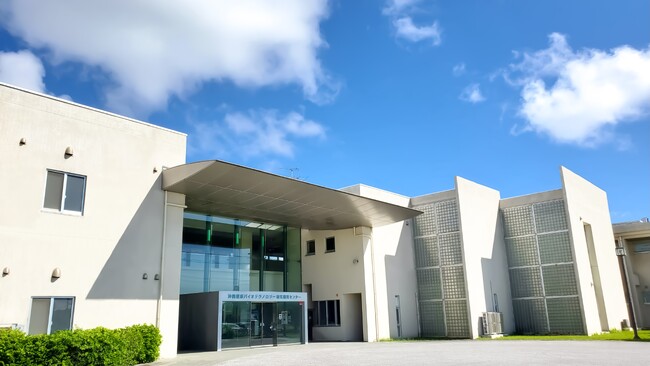 国産栄養資源で世界の健康課題を解決するMorusは、当社初の研究ラボを沖縄に設立