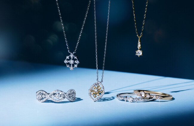 4℃から、真夜中に降り注ぐ流星をイメージした「2026 Holiday Collection」が登場