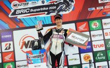 日本人初、18歳・中川豪優がタイ最高峰ロードレースで強豪ワークス勢を撃破、雨中の逆転劇で総合優勝