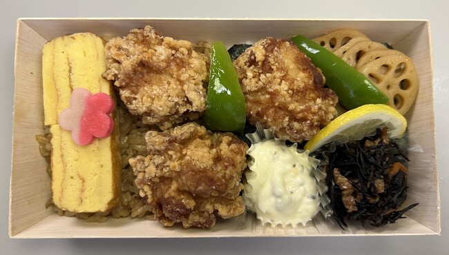 【また、やっちまった!】仕入れミスから生まれた「即完売名物弁当」が再び!